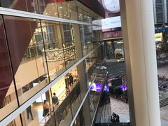 -上海世茂广场(南京东路店)