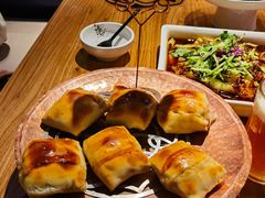 -幸福的烤包子·新疆菜