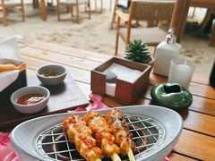 -三亚艾迪逊酒店·海滩烧烤 BARBACOA·现场乐队·浪漫晚餐·烧烤海鲜