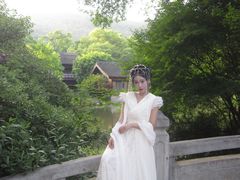 -习家池