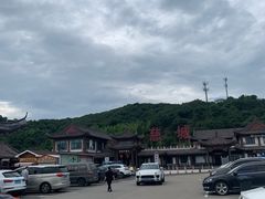 -慈城服务区-停车场