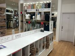 -优衣库(广州番禺万达广场店)