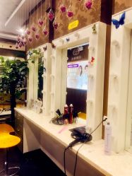 -莎蔓莉莎美容会所