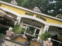 门面-火车头法国西餐厅