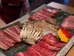 -炼火烤肉店
