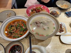 -叁煨蹄花·下饭盐帮菜(人民广场店)