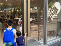 门面-喜茶(广州中山六路店)