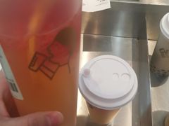 -喜茶(北京华贸购物中心店)