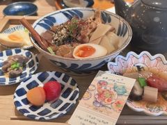 -啢啢茶寮(芳华横街店)