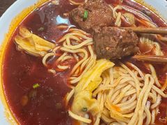 -易毛特色牛肉面(解放碑步行街店)