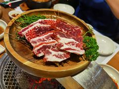 -草家酱蟹炭火烤肉店(珲春南路一店)