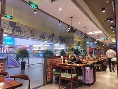 大堂-李先生牛肉面大王(济南火车站候车室店)