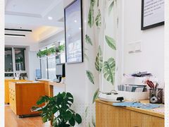 -视野联行眼镜•蔡司•依视路(温江店)