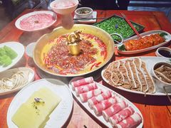 -小龙翻大江文化火锅(宽窄店)