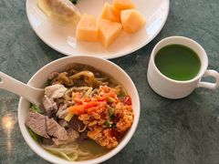 -府上酒店(广州火车站越秀公园地铁站店)