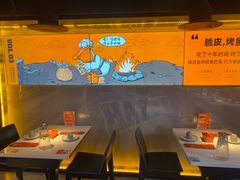 -鸣记脆皮烤鱼·海鲜烤鱼(三八广场店)
