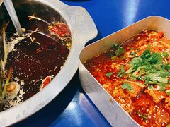 -马路边边串串香(苗栗路店)
