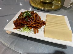 京酱肉丝-小土豆北方菜馆(方庄店)