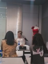 -上海彩妆秀摄影设计有限公司