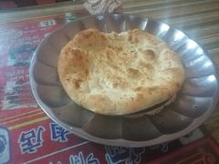 -烤肉小伙烤肉店
