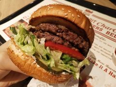 -The Habit Burger Grill 哈比特汉堡(复兴soho店)