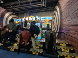 -嗨翻Hi-Fun竞技主题乐园·蹦床团建生日聚会(五棵松华熙店)