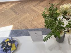 -HEYAN荷妍专业脱毛连锁机构