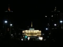 -乌托邦酒吧和餐厅