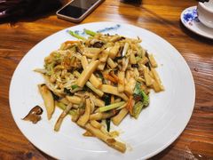 -下梅人家土菜馆(历史文化餐厅度假区店)