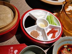 -青年公社烤鸭(熙悦天街店)