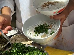 -辣辣小吃豆花米线(大观篆新农贸市场店)