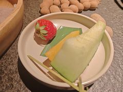 餐前水果-三出山火锅(南京万象天地店)
