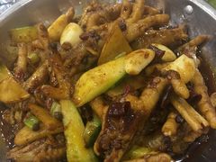 -江城燕子大排档(江汉路步行街店)