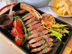 -斯普汇生蚝牛排馆(中骏世界城店)
