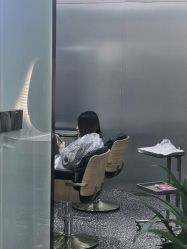 -Tloml salon