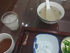 -百年老字号·观振兴蟹黄面·三虾面·苏式面(观前街富仁坊巷店)