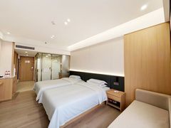 -汕头金海湾大酒店(龙眼南路美食街万象城店)