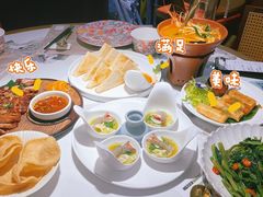 -泰椰里·泰国餐厅(智慧城广百广场店)