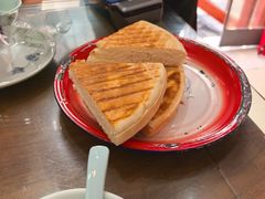 -鲁南仔·滕州炒鸡(经三路店)
