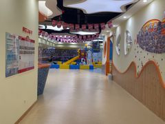 -蓝旗亲子游泳(范湖万达广场店)