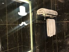 -潮岸酒店(广州琶洲会展广州塔店)