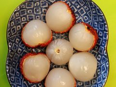 -盒马鲜生(红莲店)