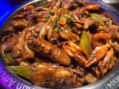 鸡爪全家福-蛮横肉蟹煲(印象城店)