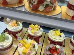 -花花卷卷·鲜食蛋糕(静安久光百货店)