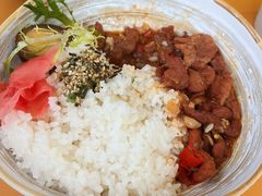 骰子牛肉饭-叁渡咖啡馆(新天地店)