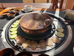 -阿山卓·野生菌火锅·纳西火塘烤肉