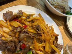 -牛八宝桂林米粉(八里庄店)