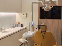 -维乐口腔(美维云门诊陆家嘴店)