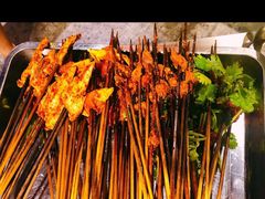 -钢管厂五区小郡肝串串香(奥克斯广场锦城万达店)