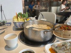 -煲王粤菜餐厅(中侨中心店)